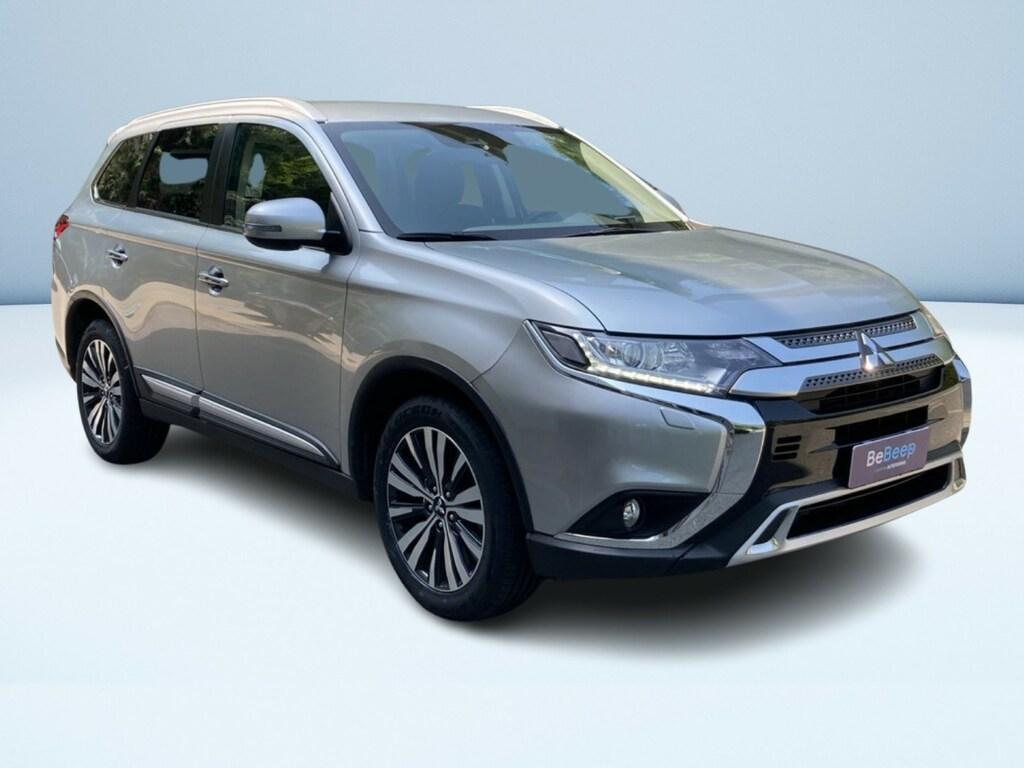 Mitsubishi Outlander 2.0 Mivec Insport 2WD CVT