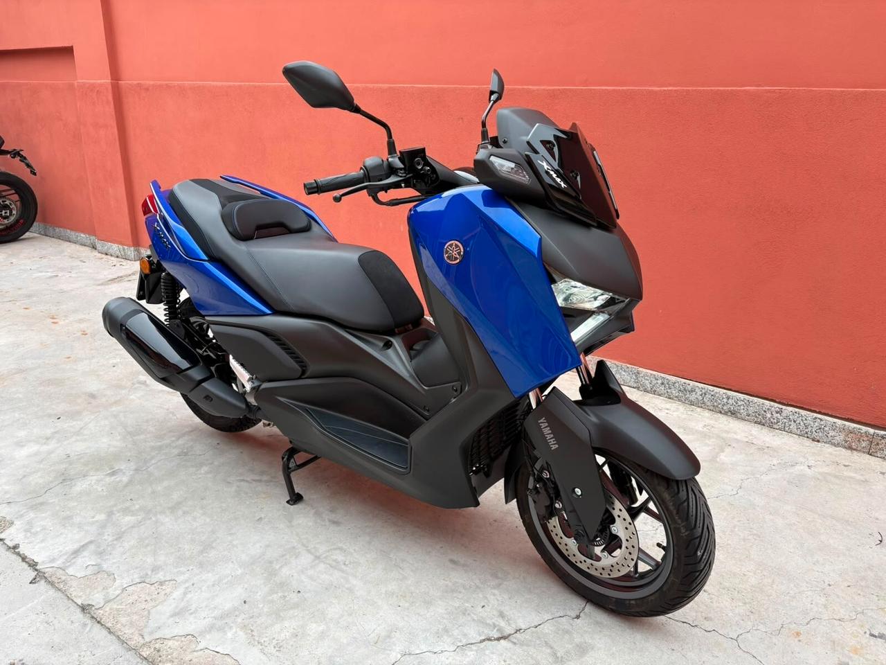 Yamaha X-Max 300 2026