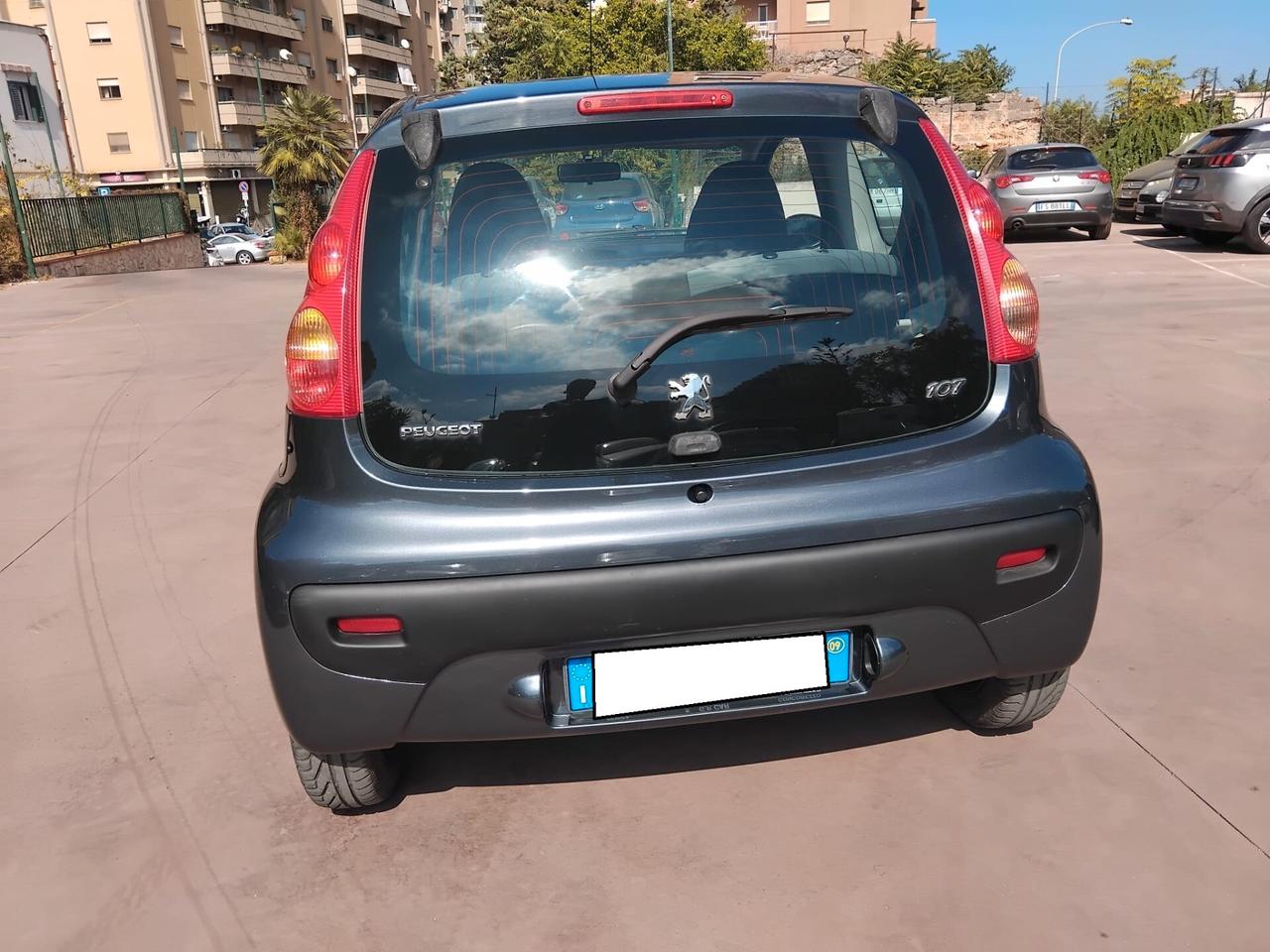 PEUGEOT 107 DESIR 3 PORTE 50KW GARANZIA