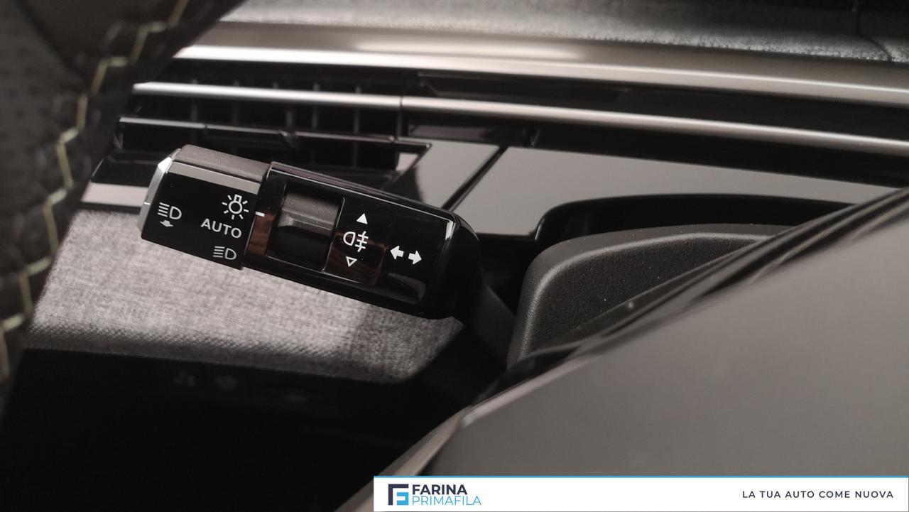 PEUGEOT Nuova 3008 GT - Hybrid 136 E-DCS6