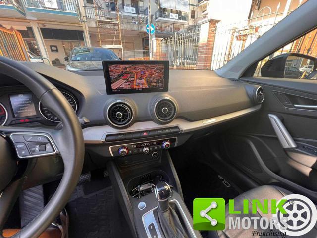 AUDI Q2 30 TDI Business