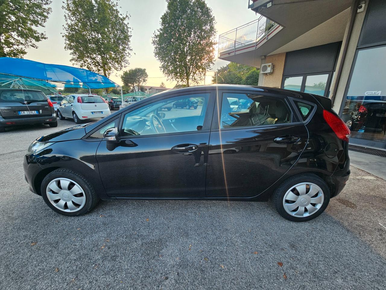 Ford Fiesta 1.2 82 CV 5 porte - Neopatentati