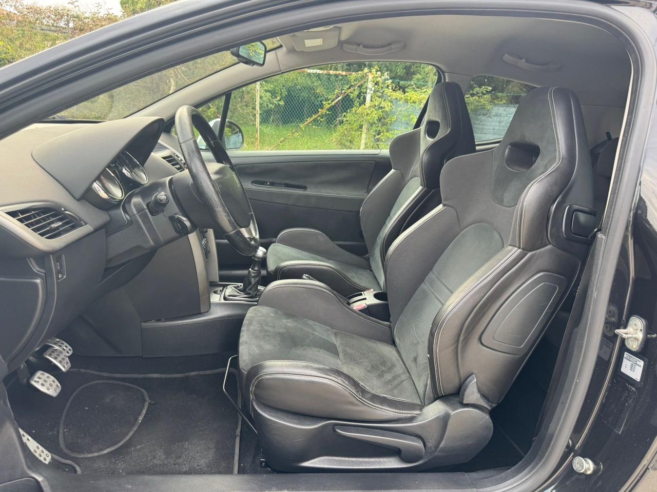 Peugeot 207 1.6 THP 175CV 3p. GTi