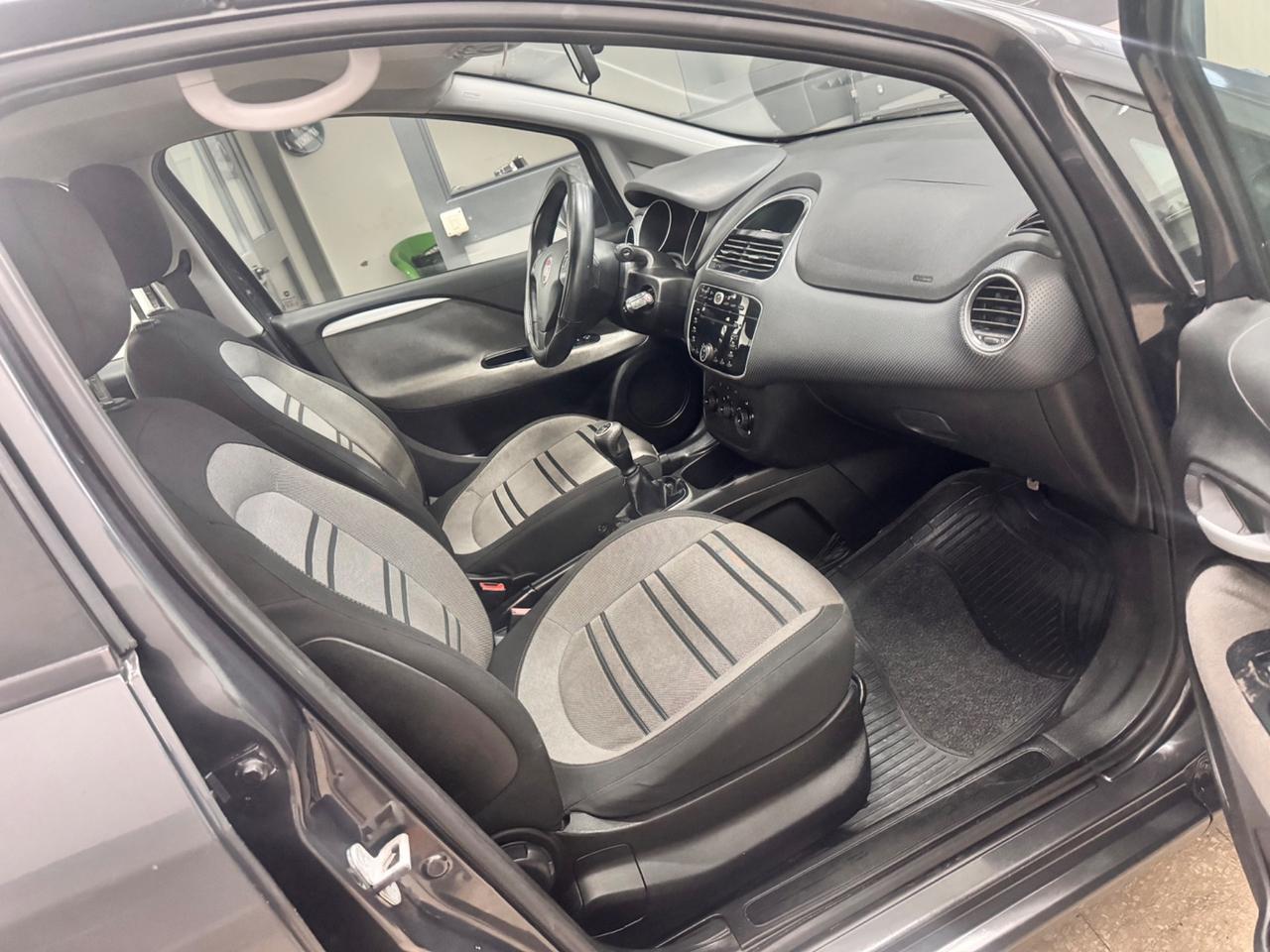 Fiat Punto Evo 1.3 Mjt 95 Cv 5P. Emotion - 2011