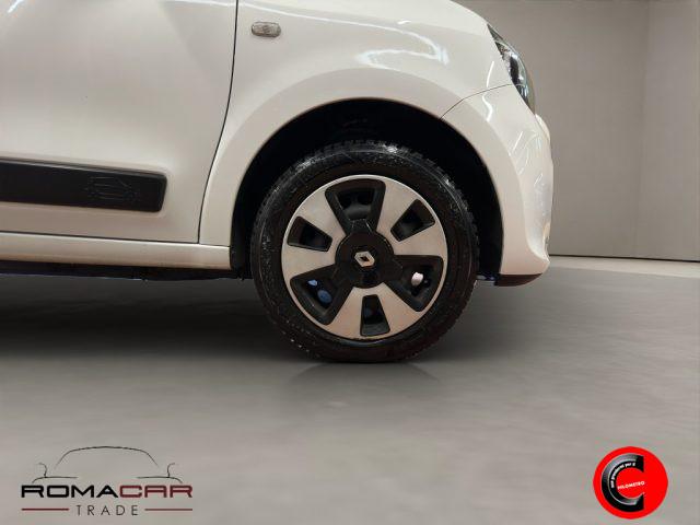 RENAULT Twingo SCe EDC INTENS