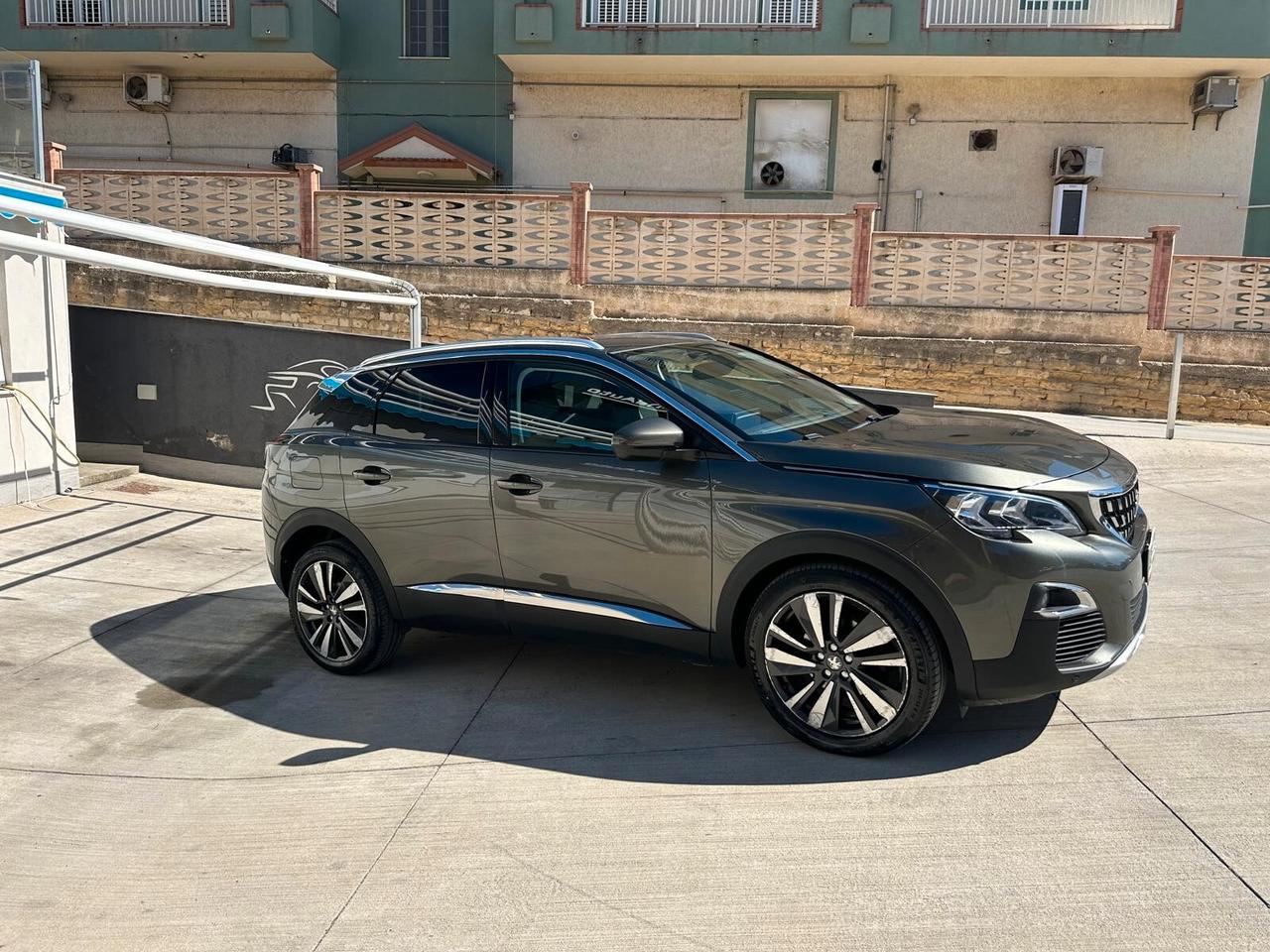 Peugeot 3008 BlueHDi 120 S&S Allure