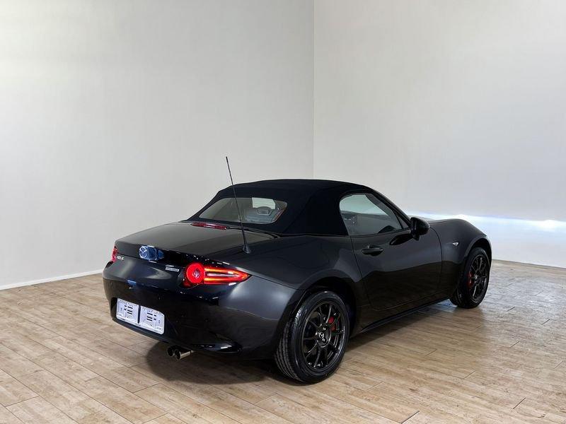 Mazda MX-5 1.5L Skyactiv-G Homura