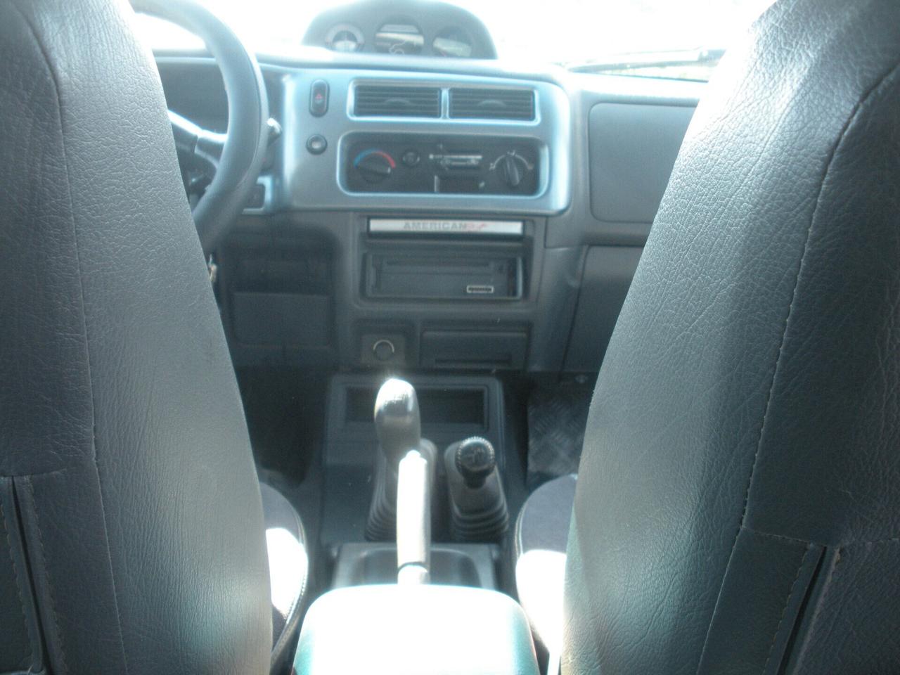 Mitsubishi L200 2.5 TDI 4WD Double Cab AMERICAN STYLE