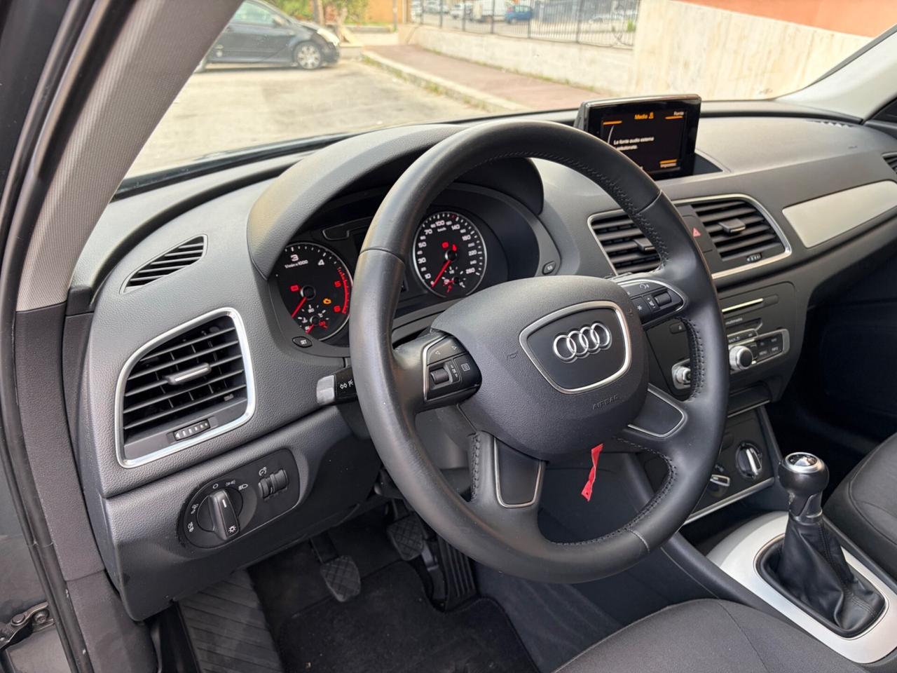 Audi Q3 2.0 TDI 150 CV Sport ok certificati !!!
