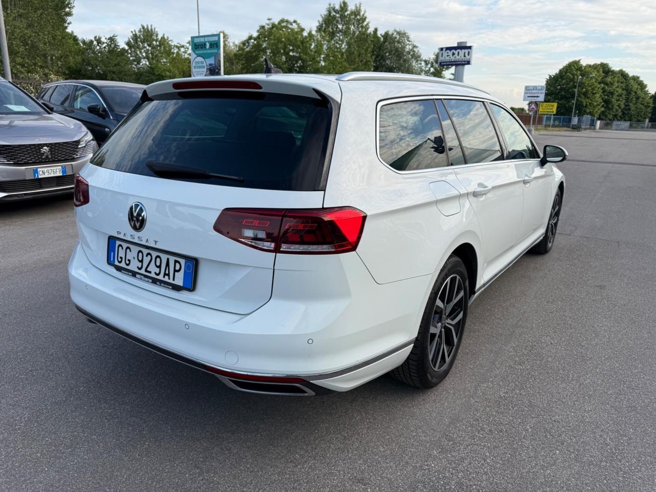 Volkswagen Passat Variant 2.0 TDI SCR 200 CV DSG Executive