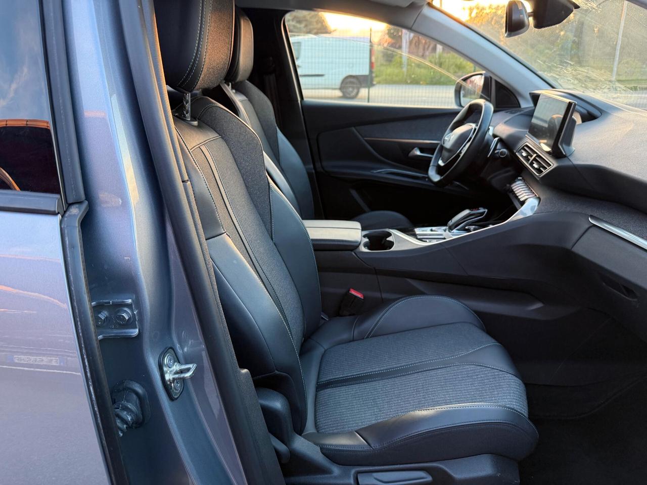 Peugeot 3008 BlueHDi 130 S&S EAT8 Allure Pack 2020