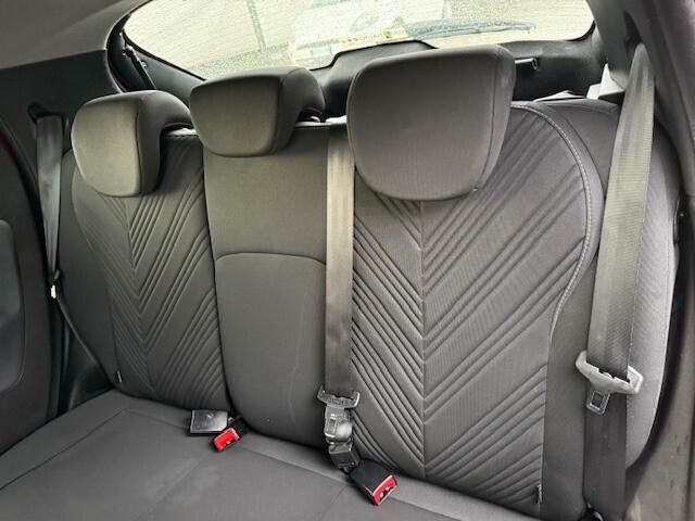 Lancia Ypsilon 1.0 FireFly 5 porte S&S Hybrid Ecochic Gold