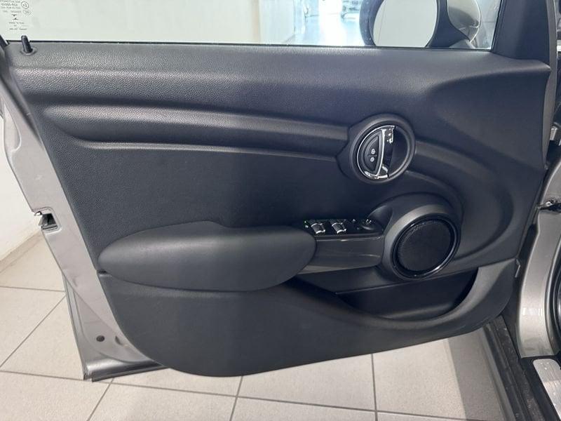 MINI Mini 5 porte Mini 5p 1.5 Cooper D Boost auto