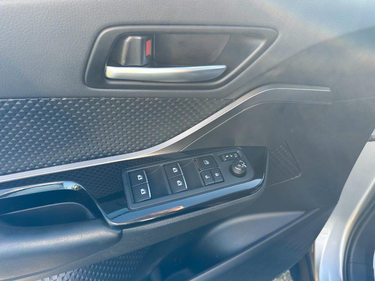 Toyota C-HR 5 Porte C-HR 1.8h Trend 2wd e-cvt Garanzia Toyota Approved