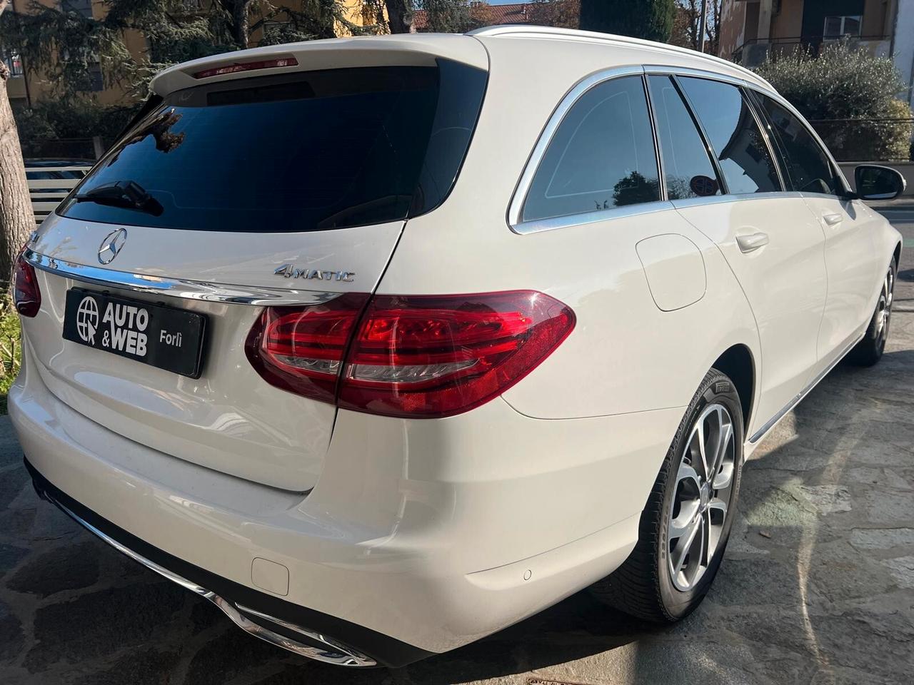 MB C 220 D 4MATIC 170cv SPORT