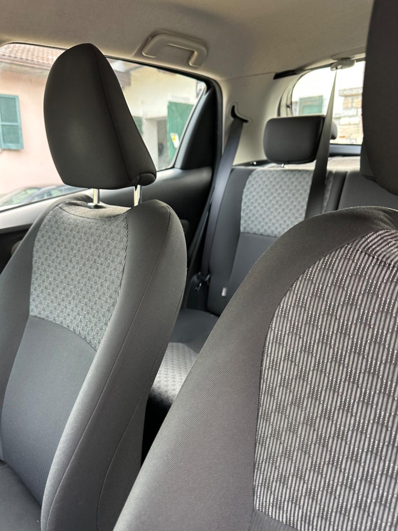 Toyota YARIS 1.0 5P ACTIVE KMCERT GARANZ UNICOPR