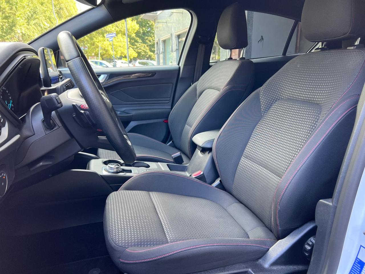 Ford Focus ST Line 1.0 EcoBoost #6669