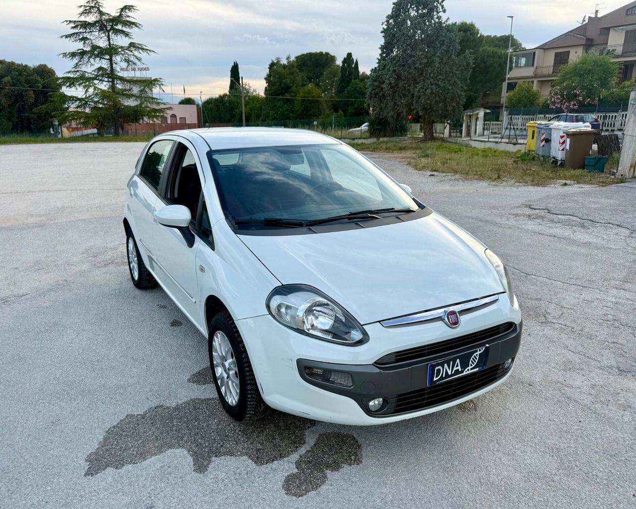 Fiat grande Punto Evo 1.4 Natural Power Neopatentati