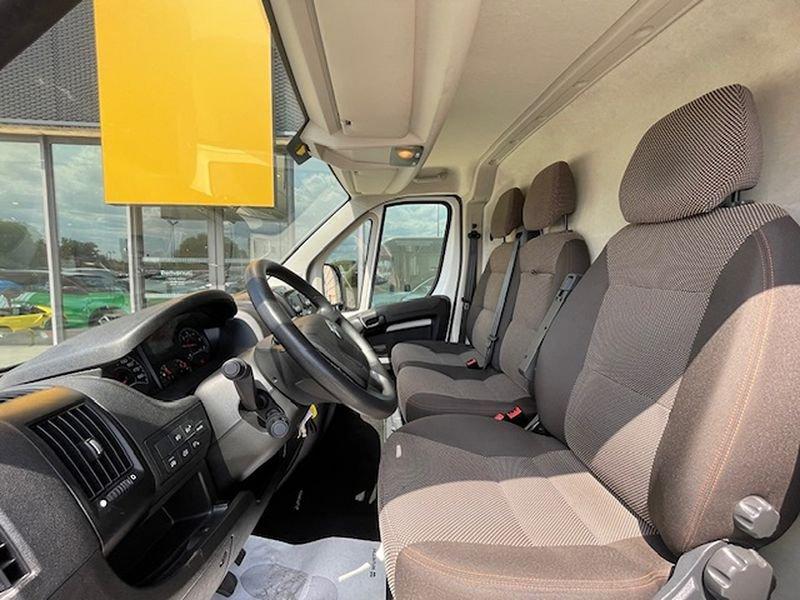 Citroën Jumper 33 L2H2 2.2 bluehdi 140cv S&S