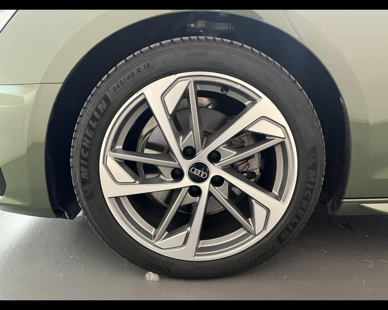 AUDI A4 AVANT 35 TDI MHEV S-TRONIC S-LINE