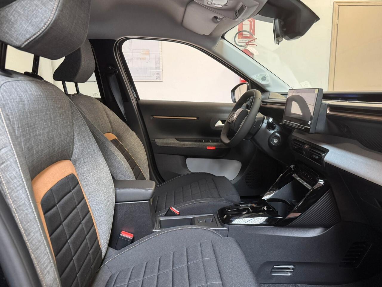 Citroen C3 Aircross Hybrid 145 CV e-DCS6 Plus