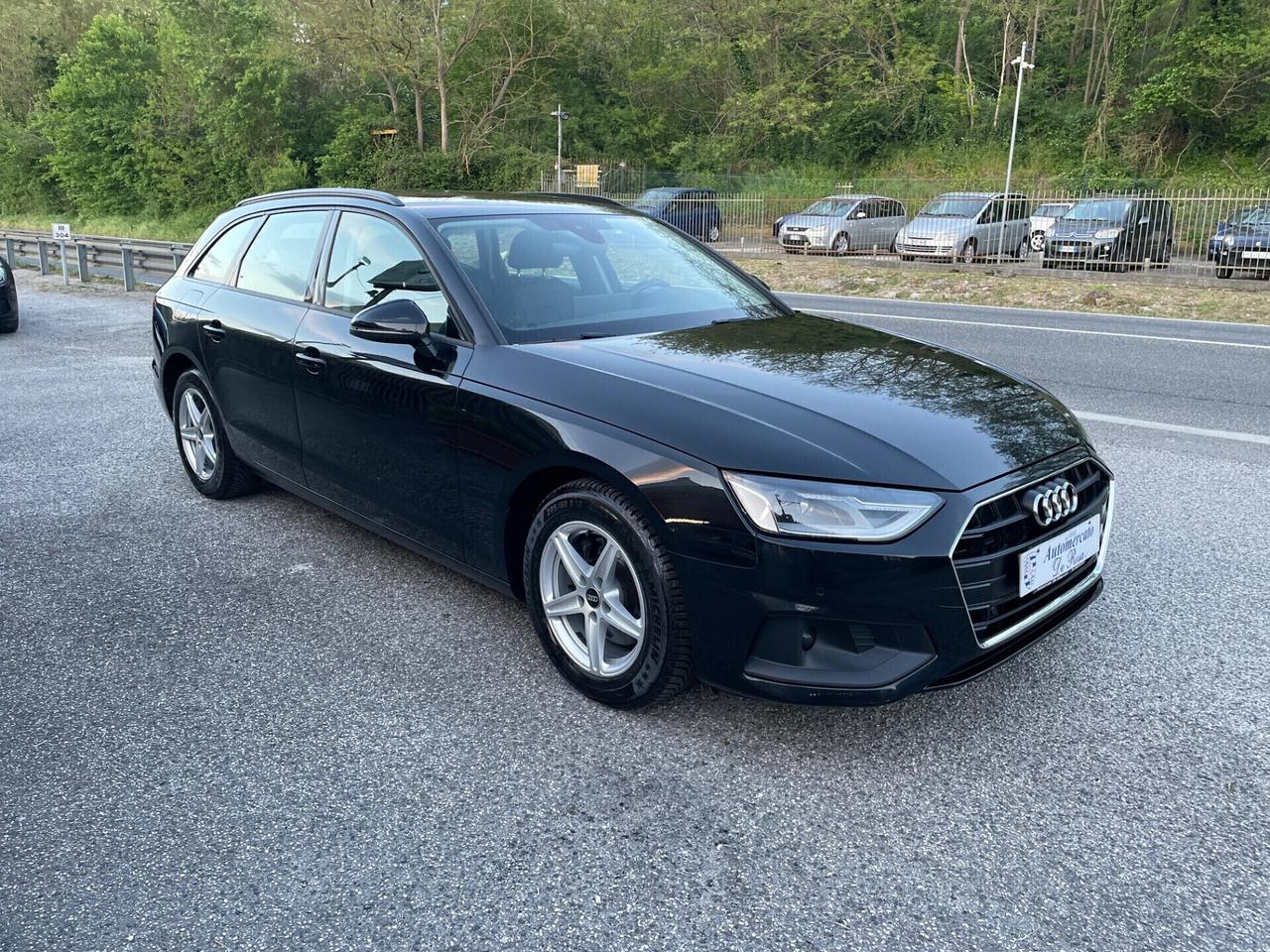 Audi A4 Avant 35 TDI/163 CV S tronic Business Advanced