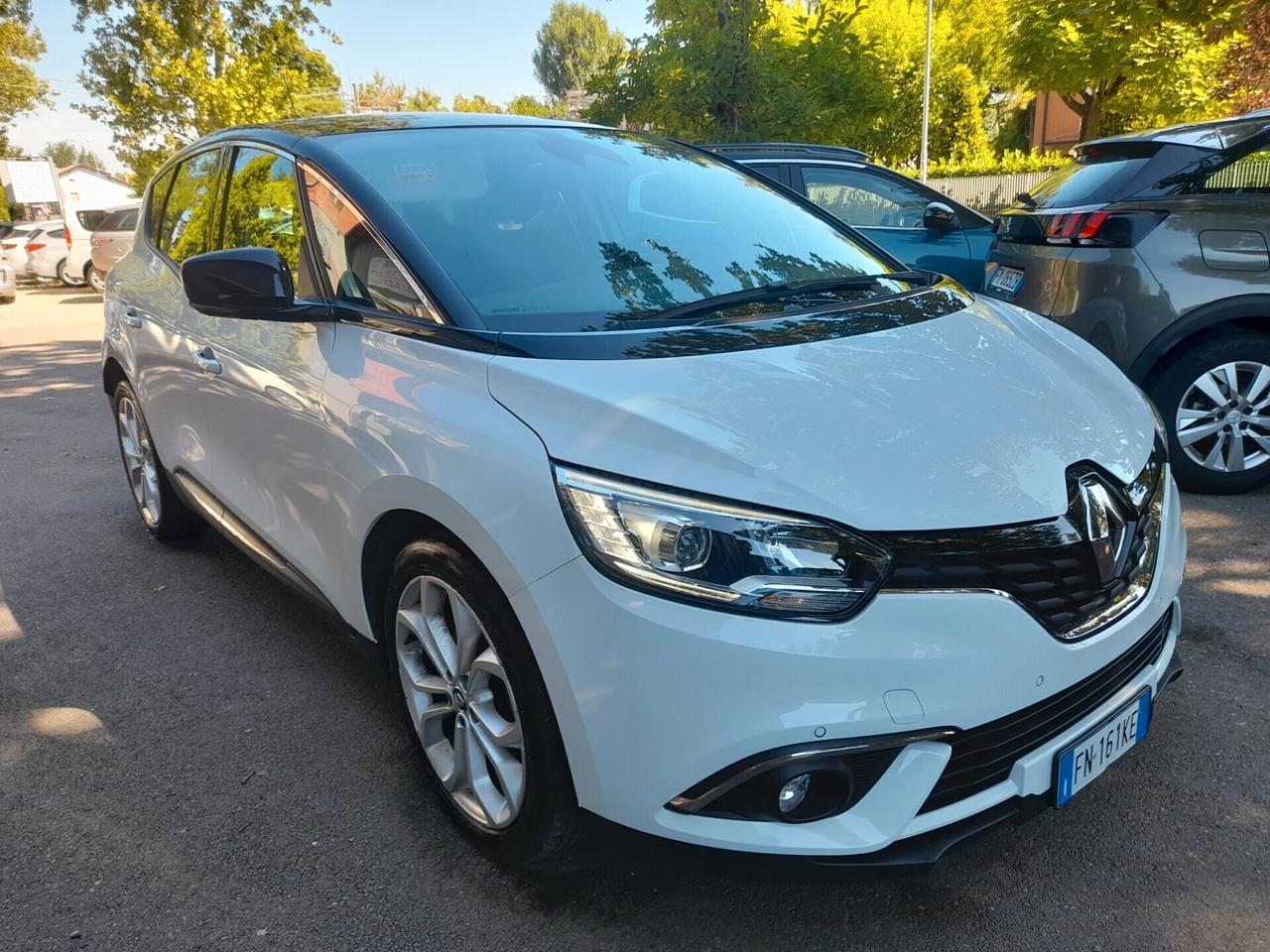 Renault Scenic Scénic dCi 8V 110 CV EDC Energy Intens