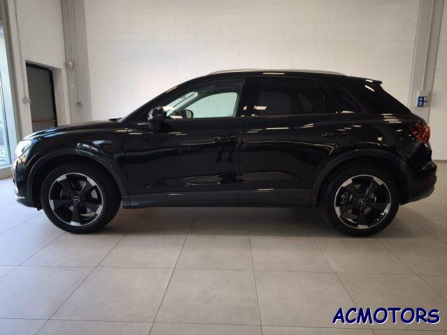 AUDI Q3 40 TDI quattro S tronic Business Advanced