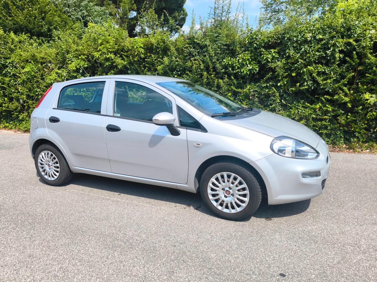 FIAT PUNTO EVO 1,2 BENZ- 2016- EURO 6- OK NEOPATENATI