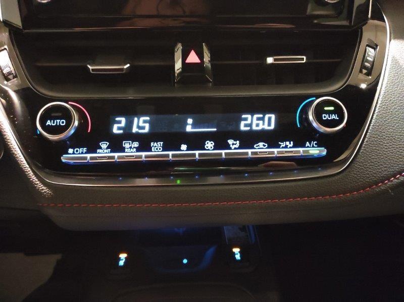 TOYOTA Corolla (2018-->) - Corolla Touring Sports 2.0 Hybrid Lounge