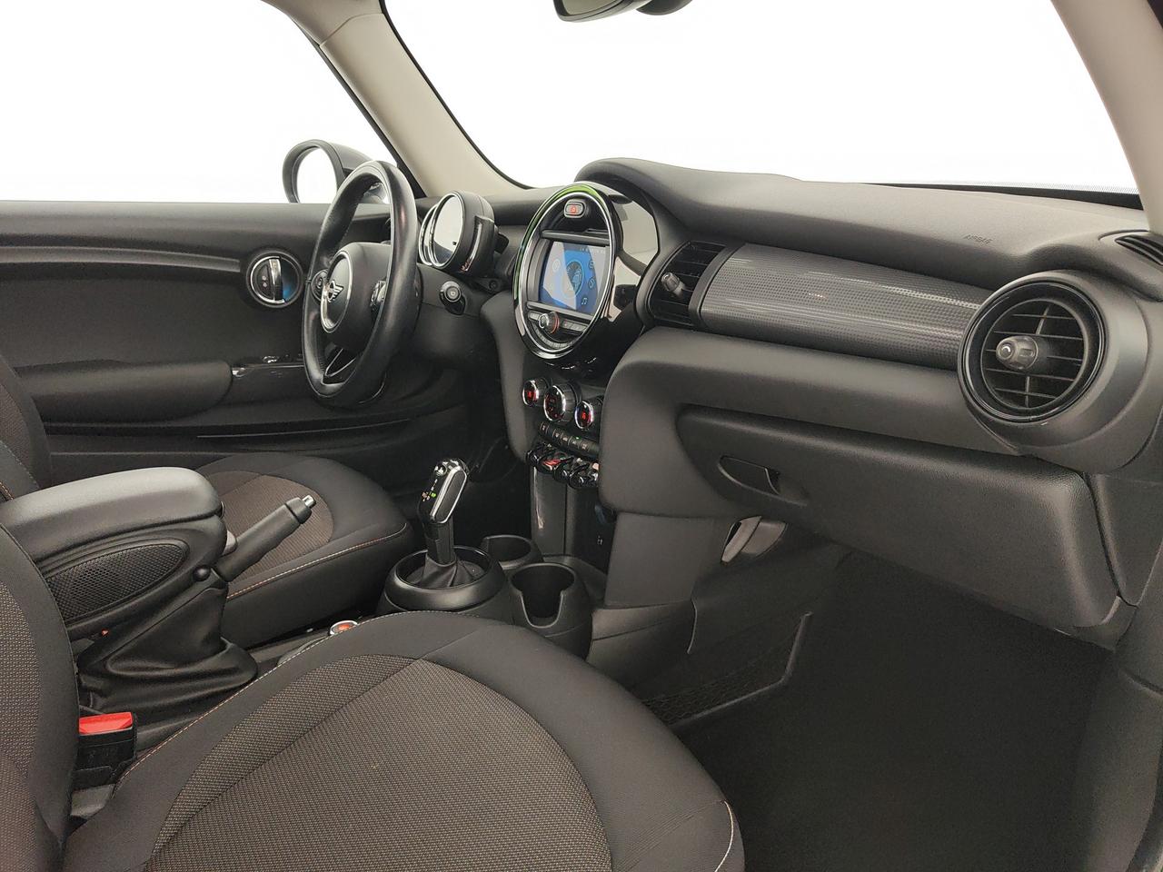 MINI Mini IV F56 2018 3p - Mini 3p 1.5 Cooper D Hype auto