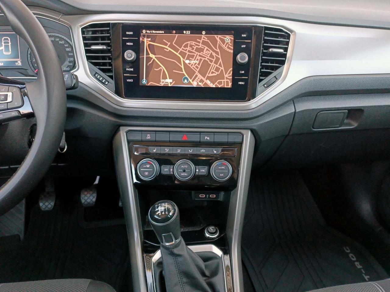 Volkswagen T-Roc 2.0 TDI SCR Style BlueMotion Technology LED, Navi, KM Certif. VW!