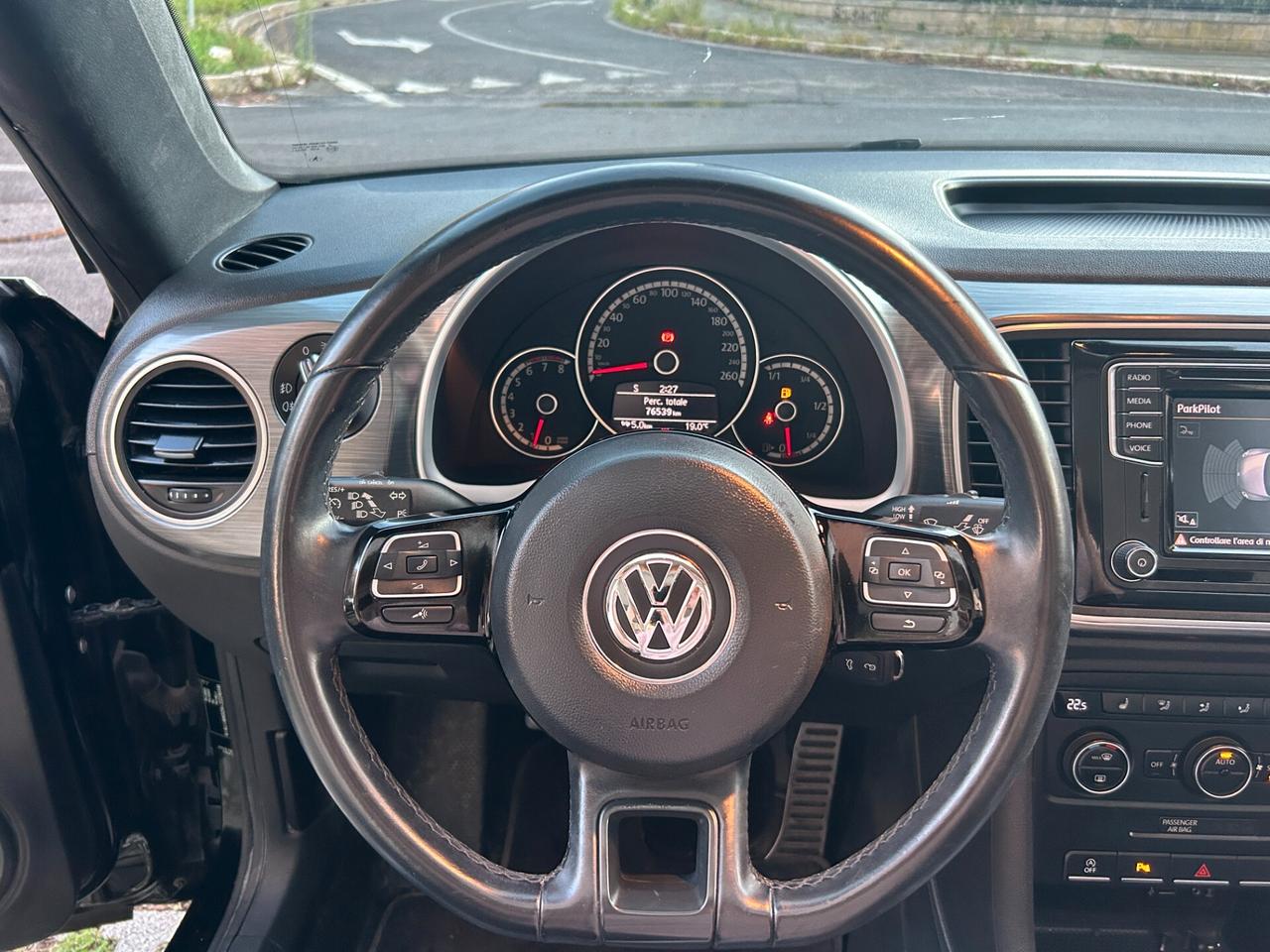 Volkswagen Maggiolino Cabrio All Star-Navi-Camera-17"-Tagliandi uff.