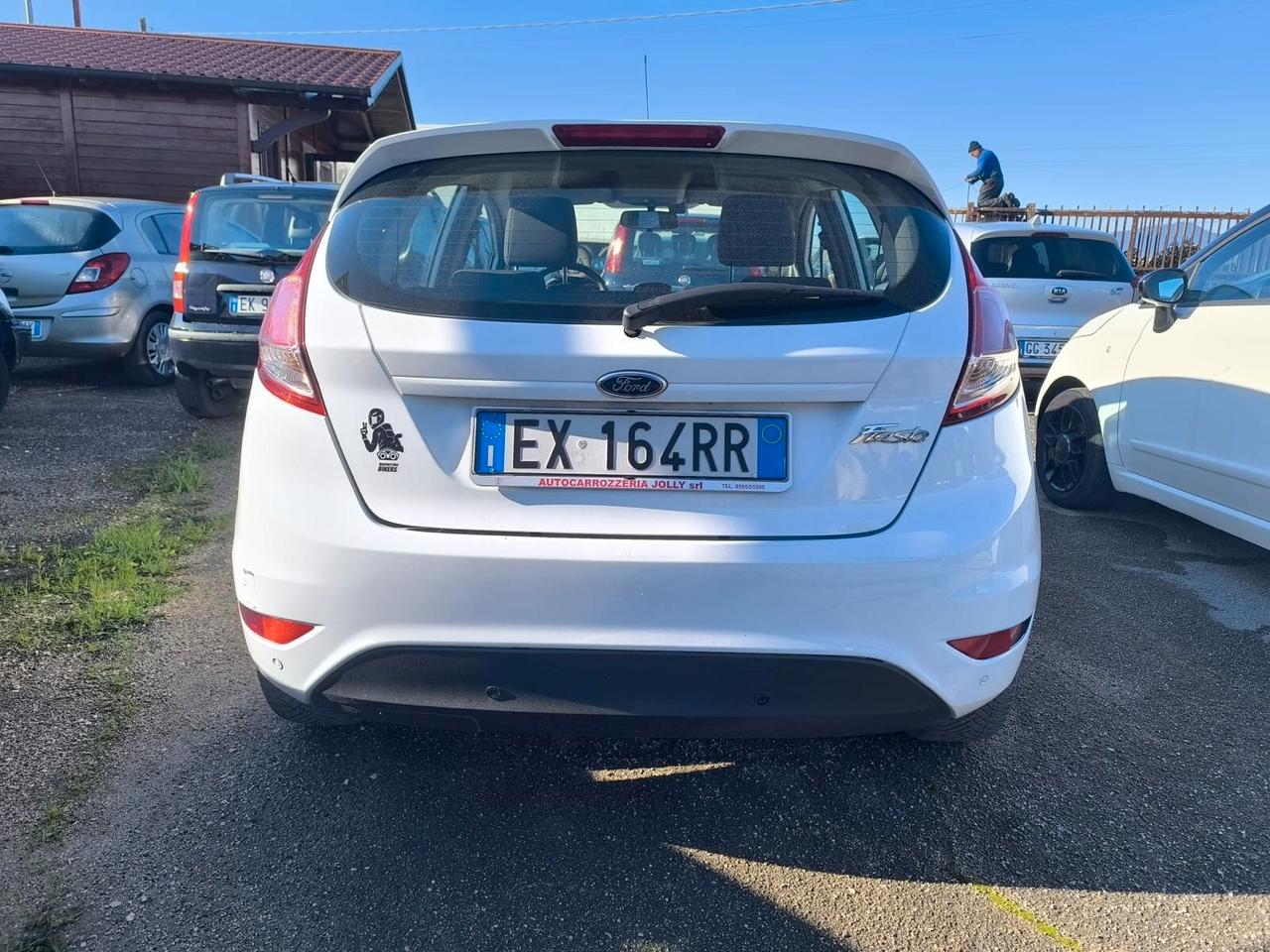 Ford Fiesta 1.5 TDCi 75CV 5 porte Black & White Edition