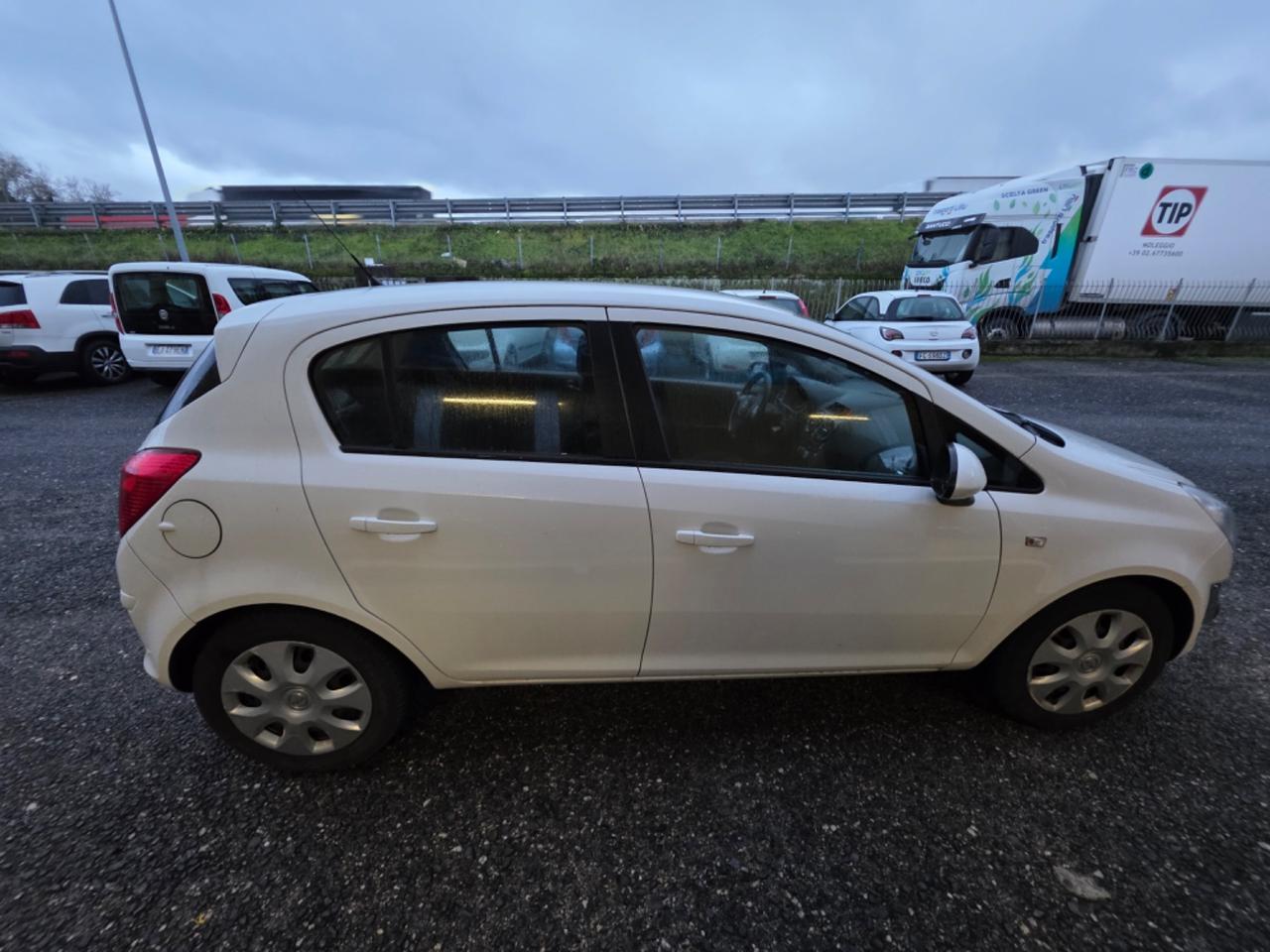 Opel Corsa 1.2 85CV 5 porte GPL-TECH Edition