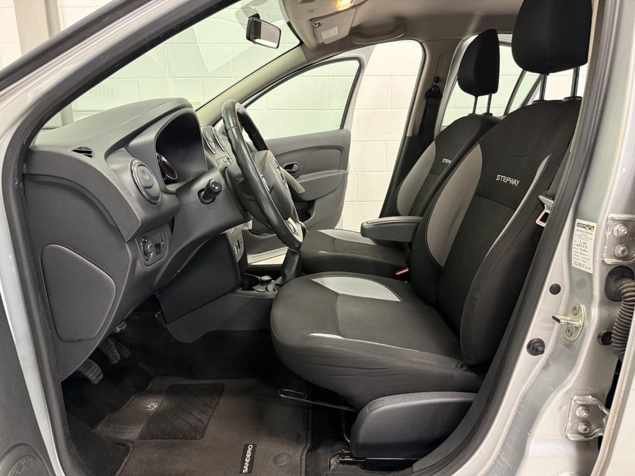 Dacia Sandero 0.9 TCe 12V TurboGPL 90CV Start&Stop Ambiance