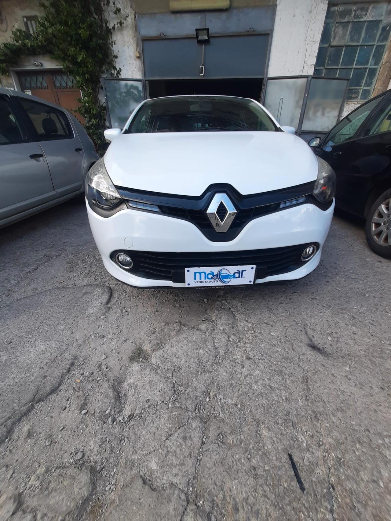 Renault Clio 1.2 75CV GPL 5 porte Costume National