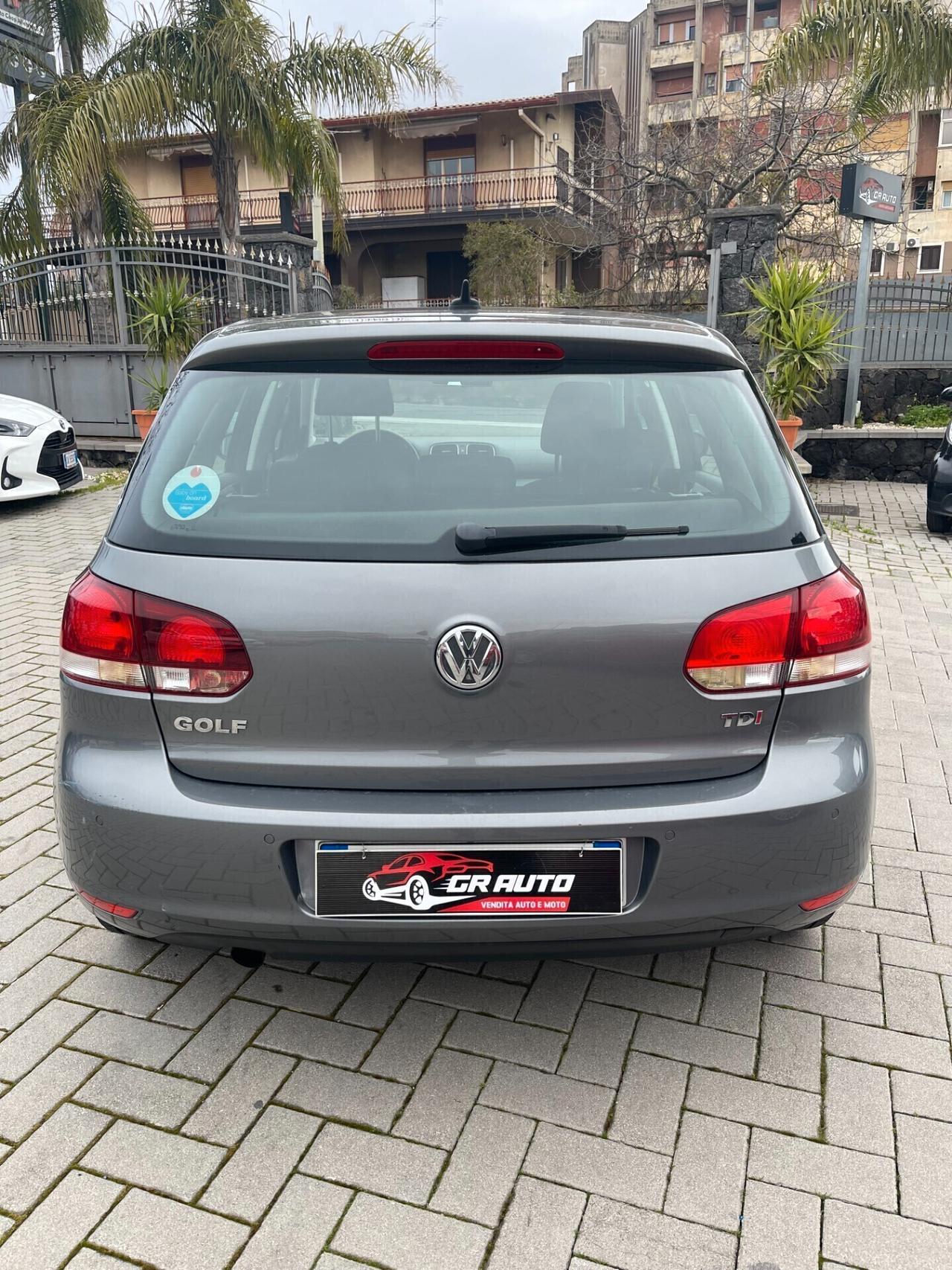 Volkswagen Golf 1.6 TDI 105cv