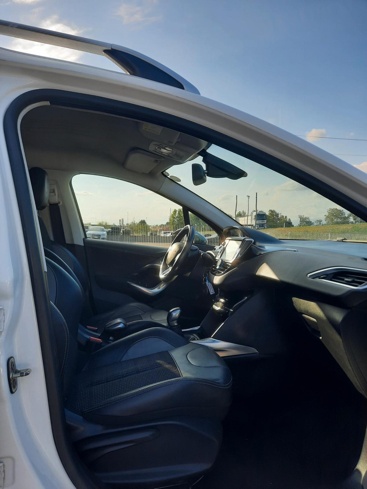 Peugeot 2008 PureTech 82 Allure