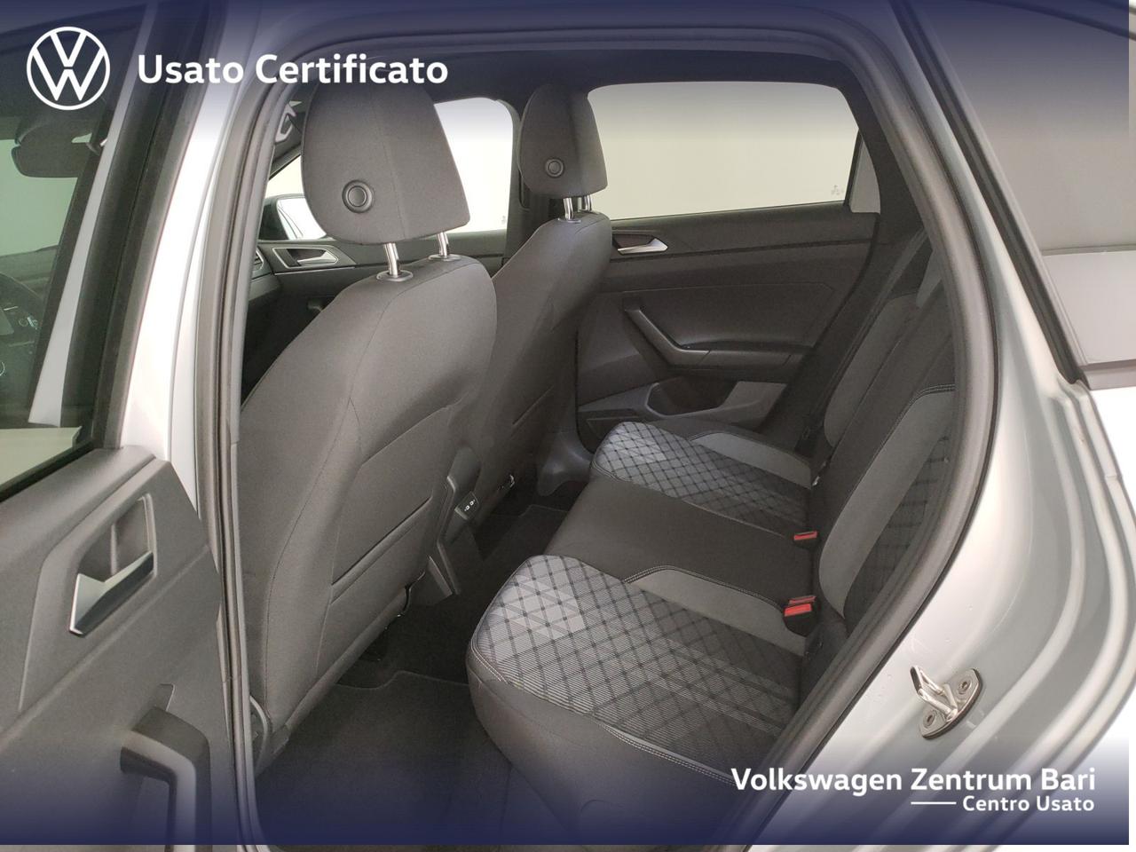 Volkswagen Taigo 1.0 tsi r-line 110cv