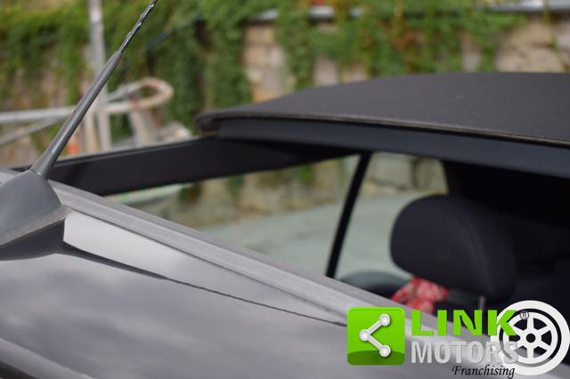 MINI Cabrio Mini 1.6 16V Cooper Cabrio