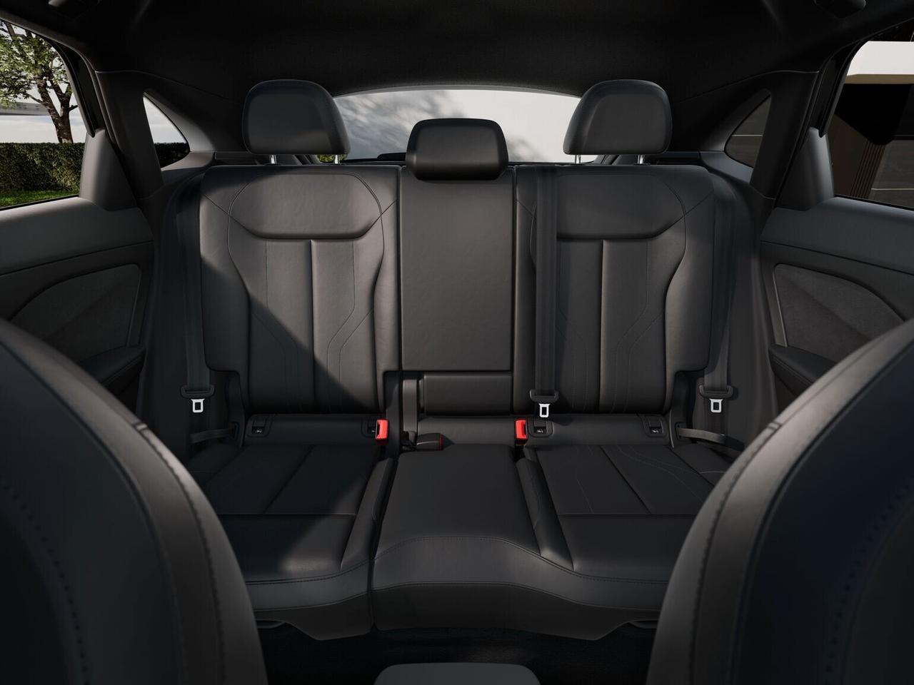 Audi Q3 SPB TDI 110 kW S tronic Line edition