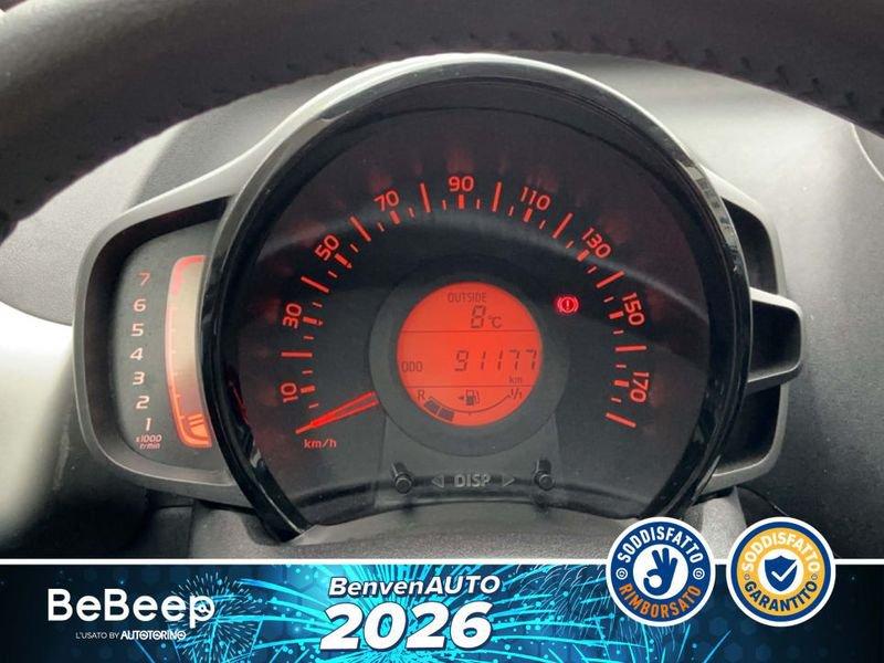 Toyota Aygo 1.0 X-PLAY 5P