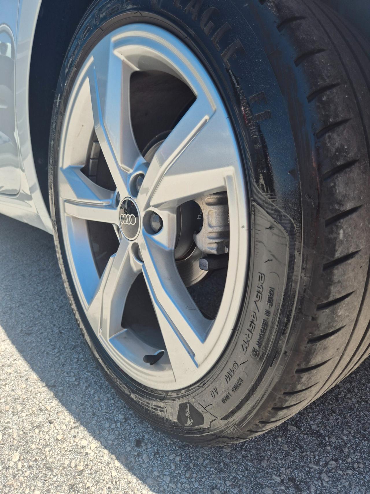 Audi A1 SPB 30 TFSI S tronic line edition