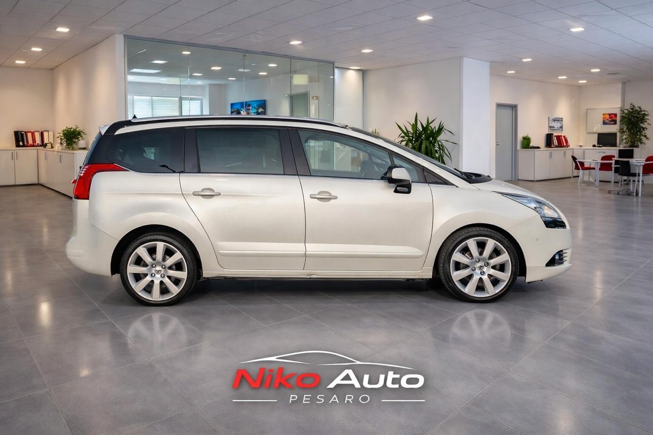 Peugeot 5008 2.0 HDi 150CV Business TETTO 7 POSTI HEAD-UP DISPlAY