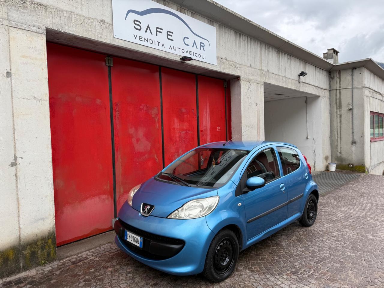 Peugeot 107 1.0 68CV 5p. Sweet Years NEOPATENTATI