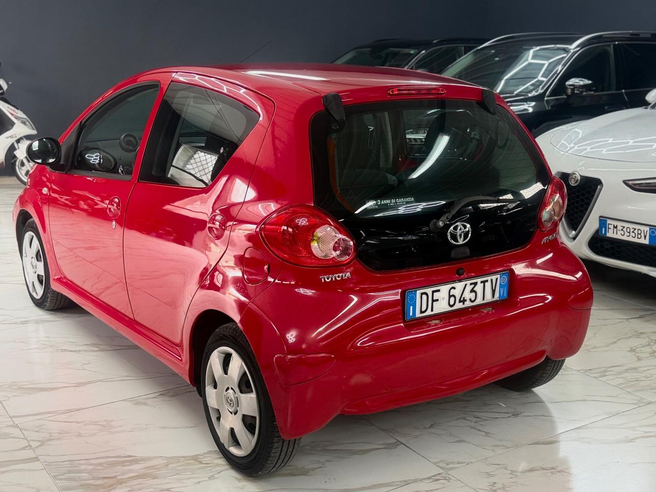 Toyota Aygo 1.0 12V VVT-i 5 porte