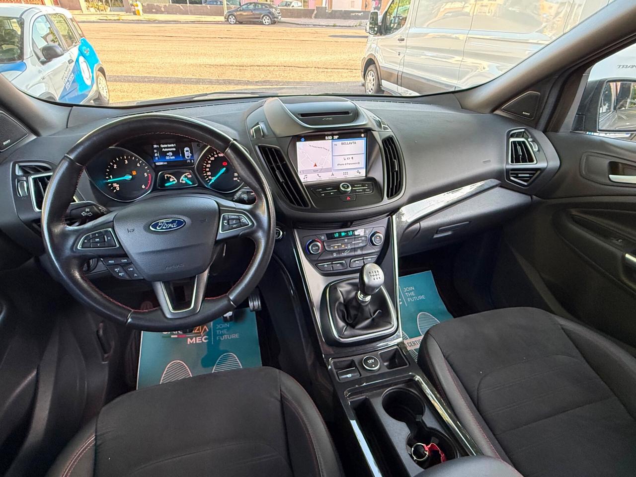 Ford Kuga 1.5 TDCI ST LINE