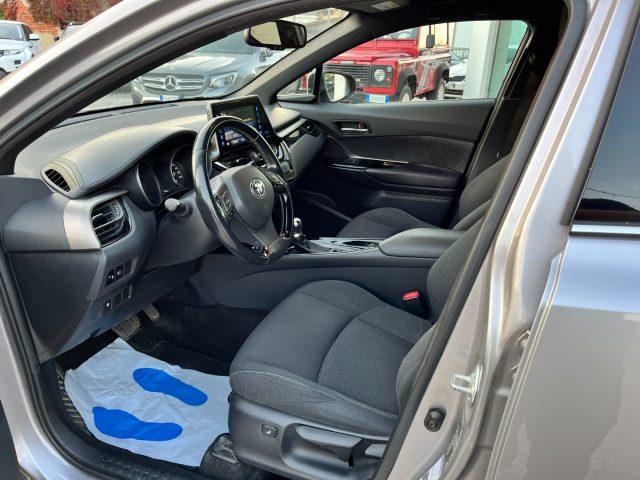 TOYOTA C-HR 1.8 Hybrid E-CVT Trend