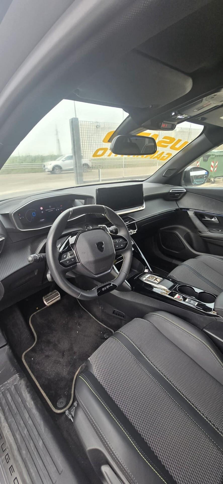 Peugeot 2008 II 1.2 hybrid GT 145cv e-dcs6